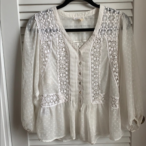Anthropologie Tops - Anthropologie Meadow Rue Blouse
